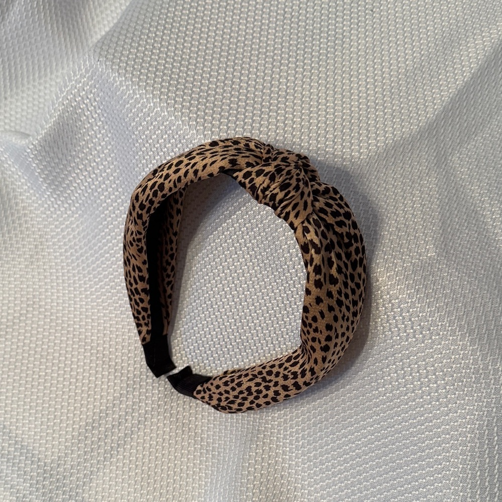 Leopard Print Knotted Headband Tan Black Cheetah Wide Top Knot Hair Accessory‎